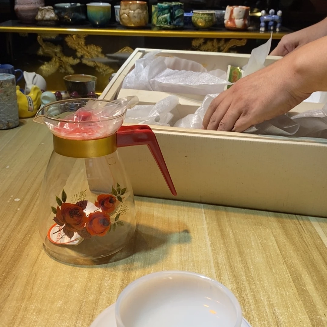 ****易雅集工艺品有限公司