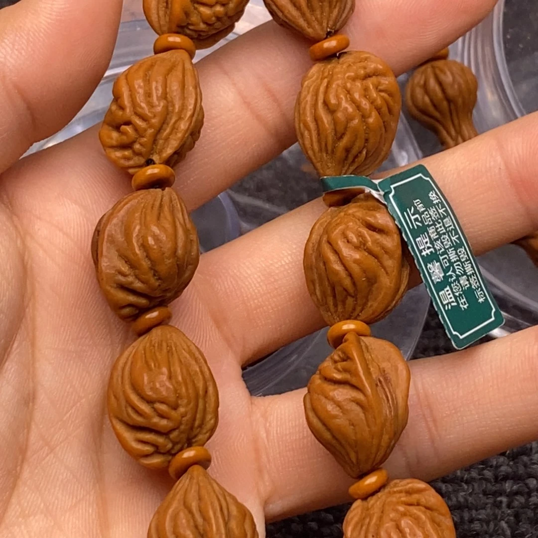 秦岭山脉龙纹桃核单圈