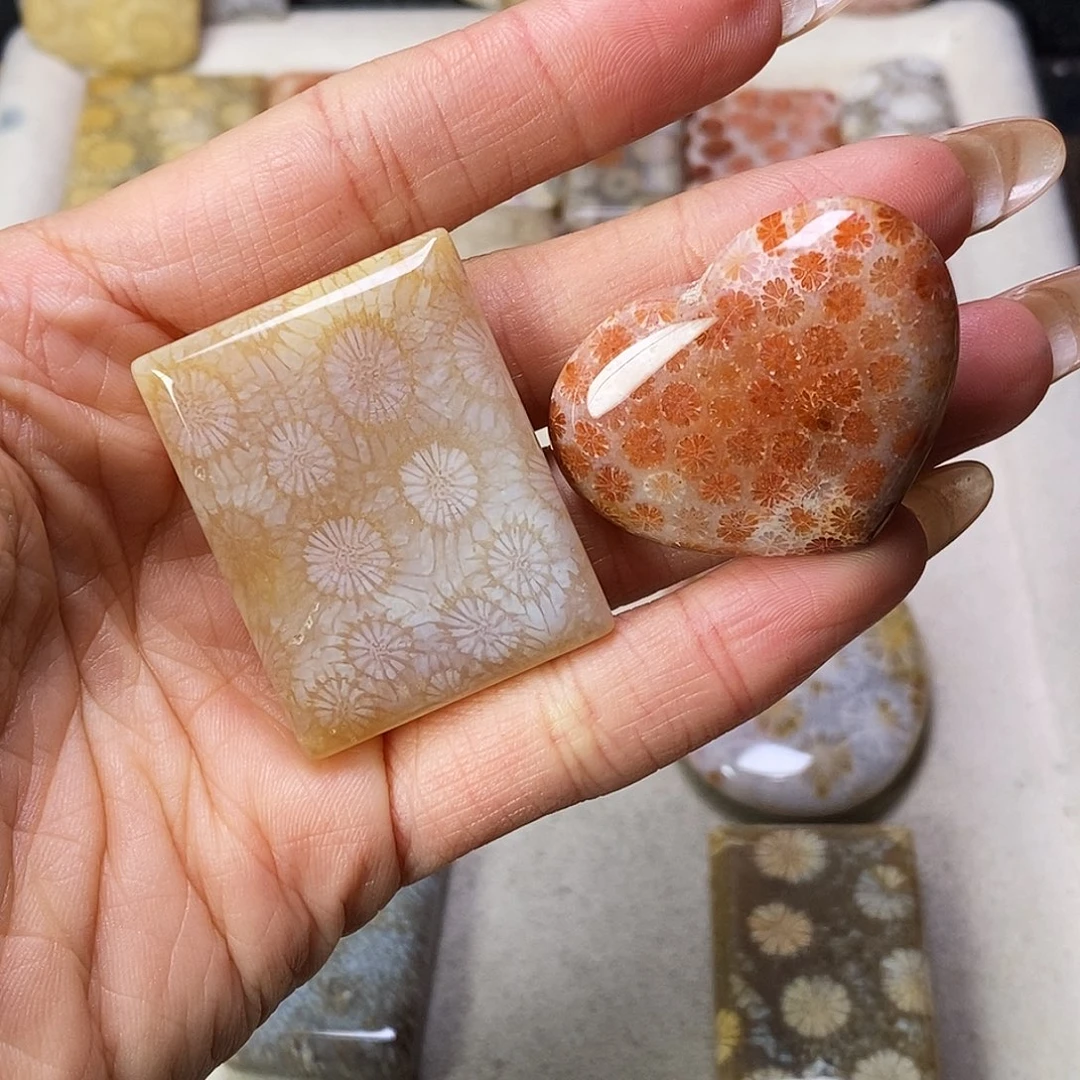 查罗石合金颈饰文***遥