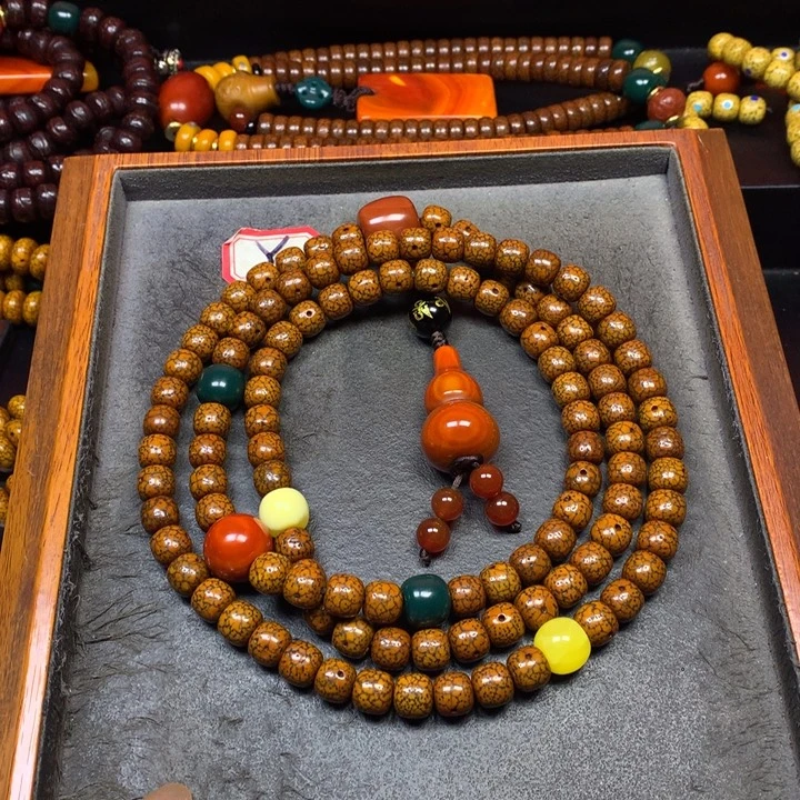 星月菩提吊坠菩提