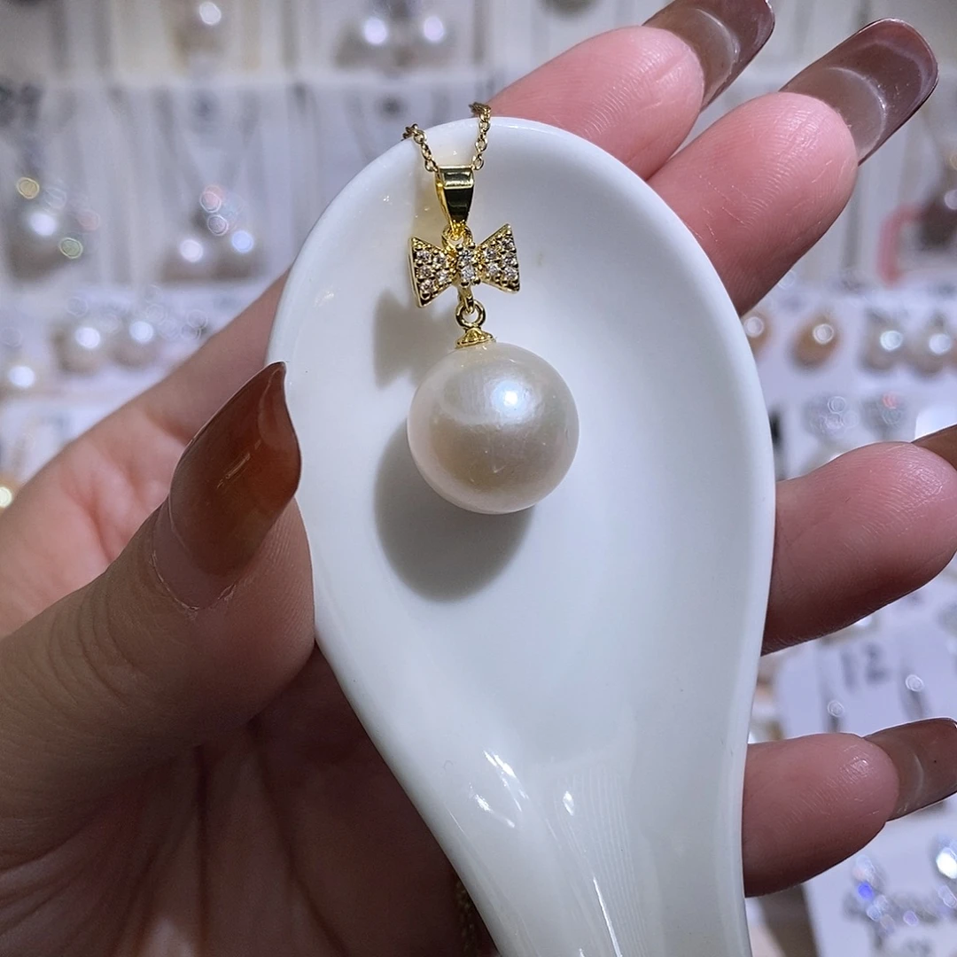 淡水珍珠未镶嵌吊坠(赠链)w14.5