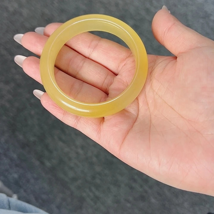 石英质玉手镯未镶嵌173-56-57