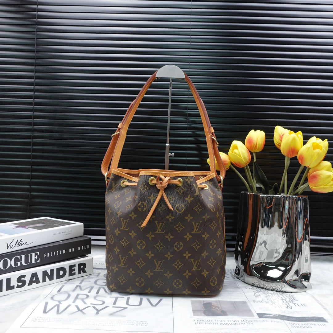 95新 LouisVuitton/路易威登 单肩包/T10225699