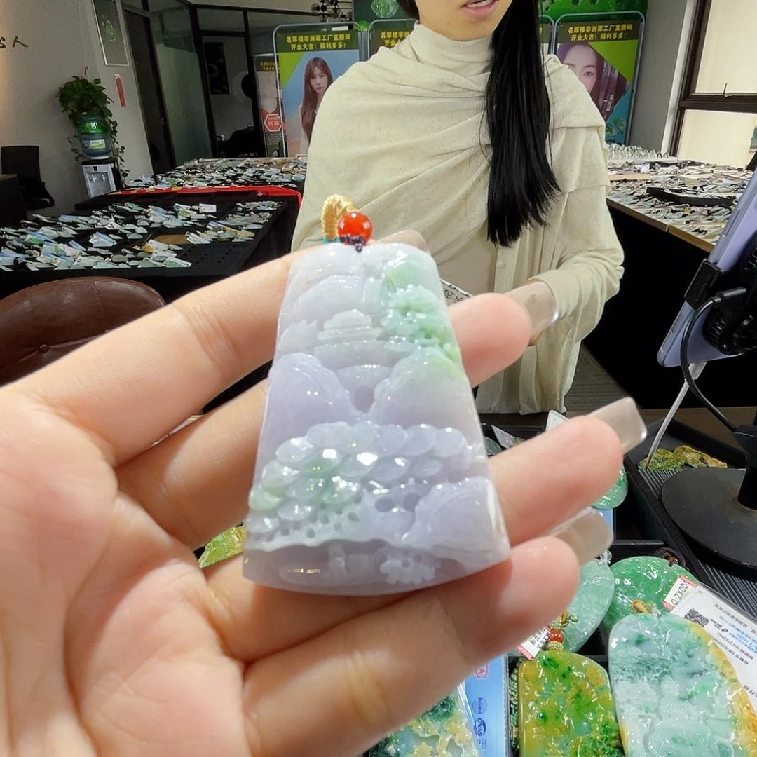 颈饰未镶嵌翡翠一