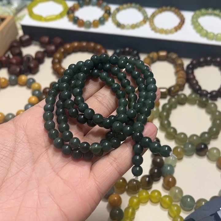 蛇纹石玉未镶嵌手链卡7