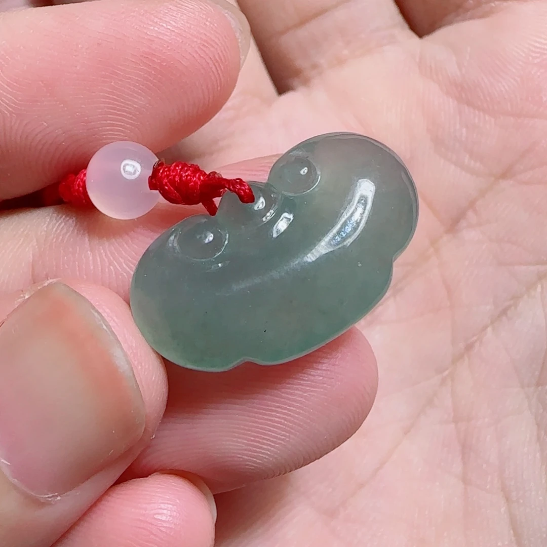 颈饰未镶嵌翡翠如意锁