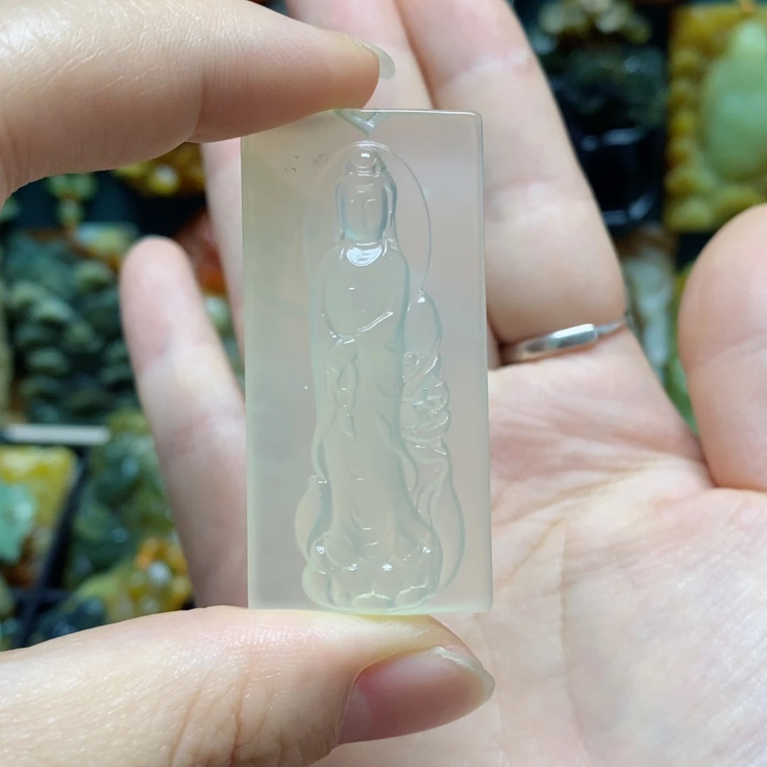 岫玉未镶嵌吊坠(赠链)