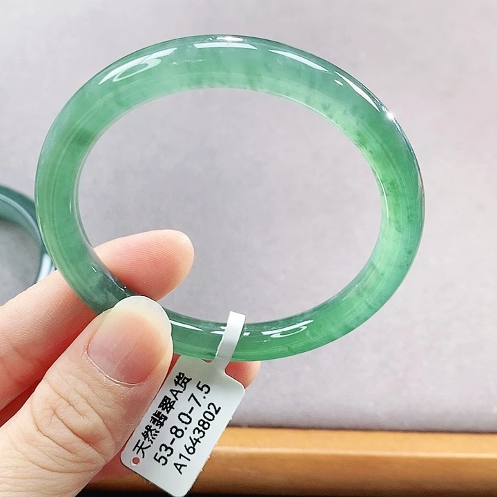 【闪购商品】未镶嵌手镯翡翠