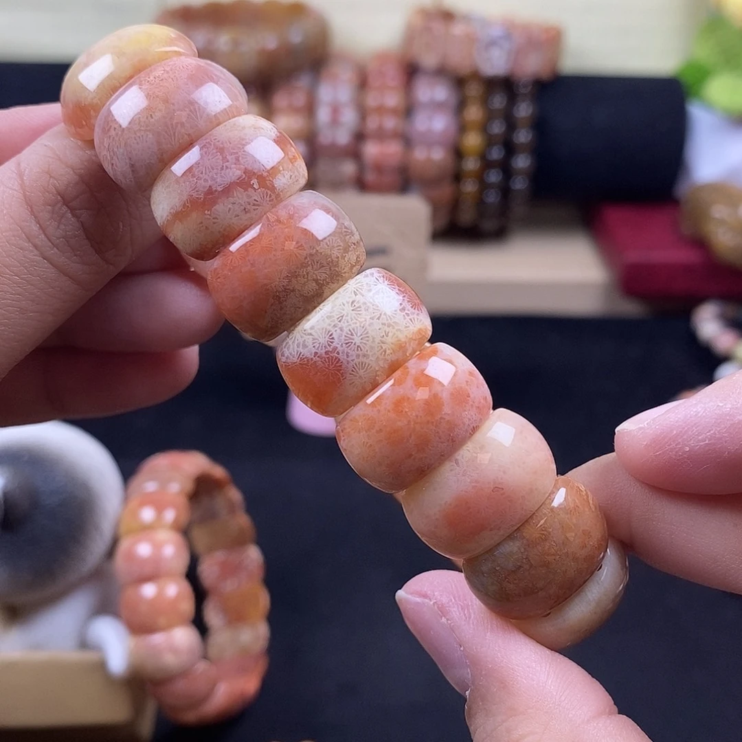 硅化珊瑚（珊瑚玉）未镶嵌手牌蕾丝花 3