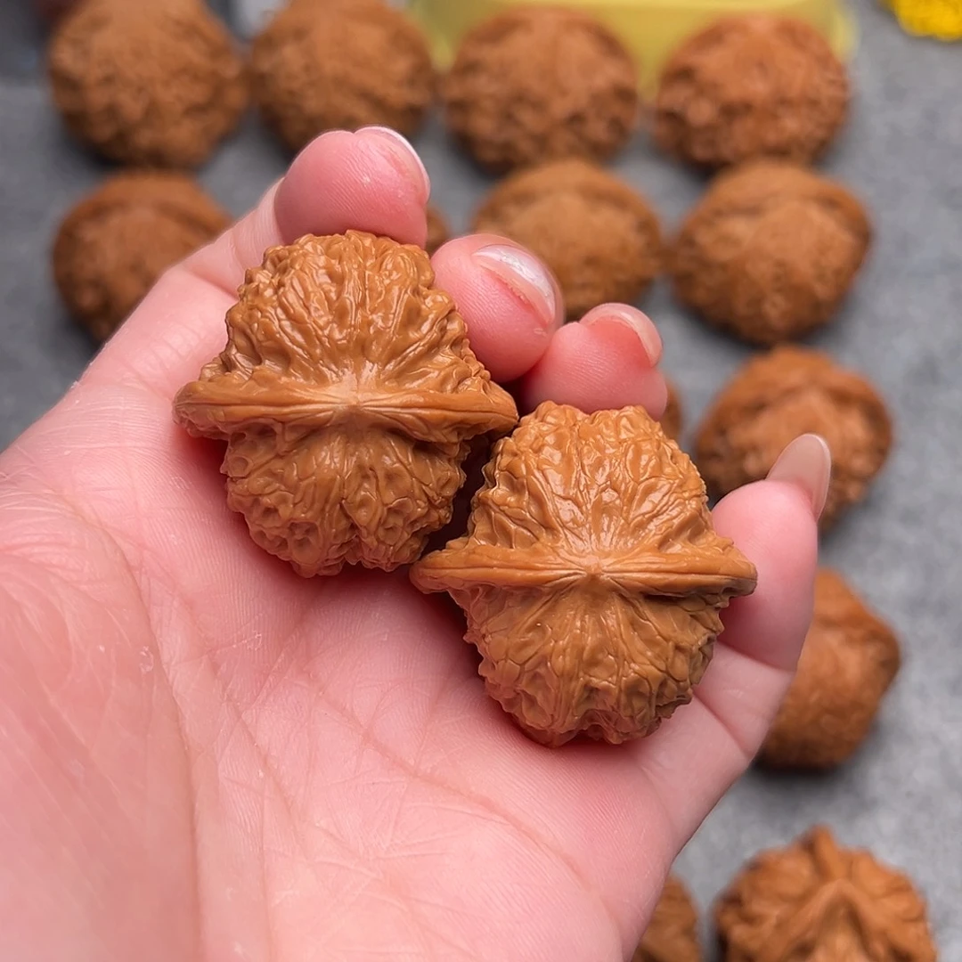 把件文玩核桃精品特价秒拍价血麒麟35+肚35