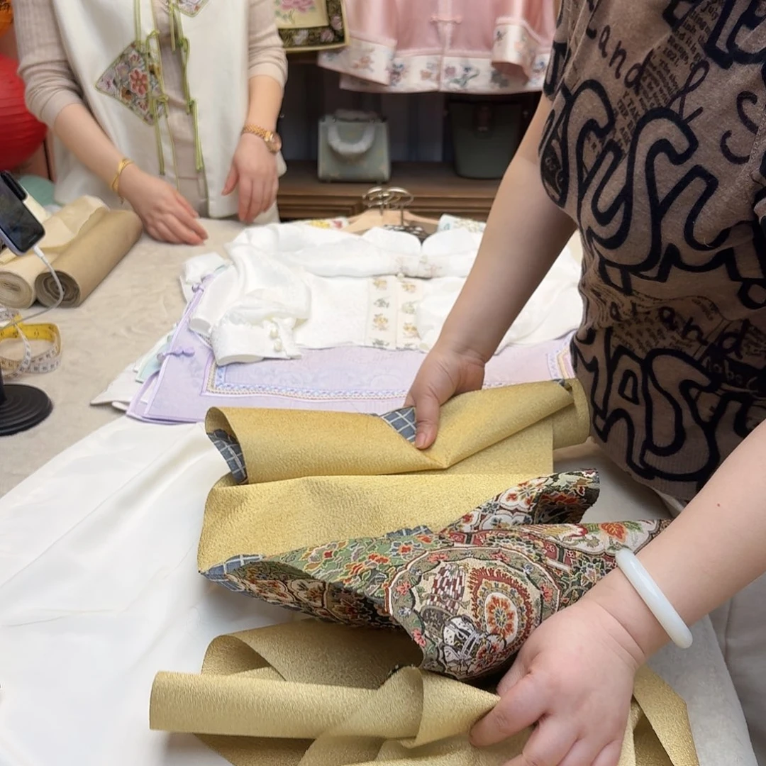 刺绣?*缂丝定制马甲