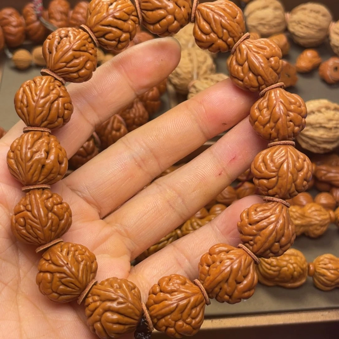 手串桃核龙纹桃核18