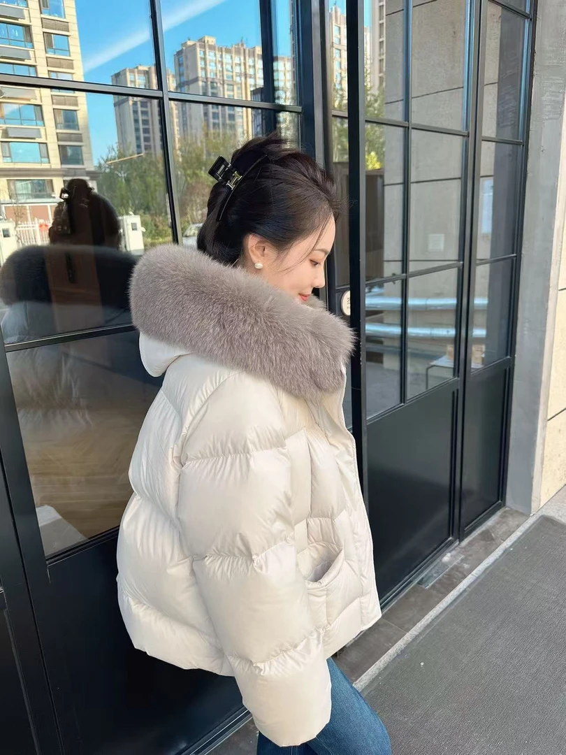 实拍超大真毛领90白鸭绒短款羽绒服女冬季休闲时尚宽松连帽上衣