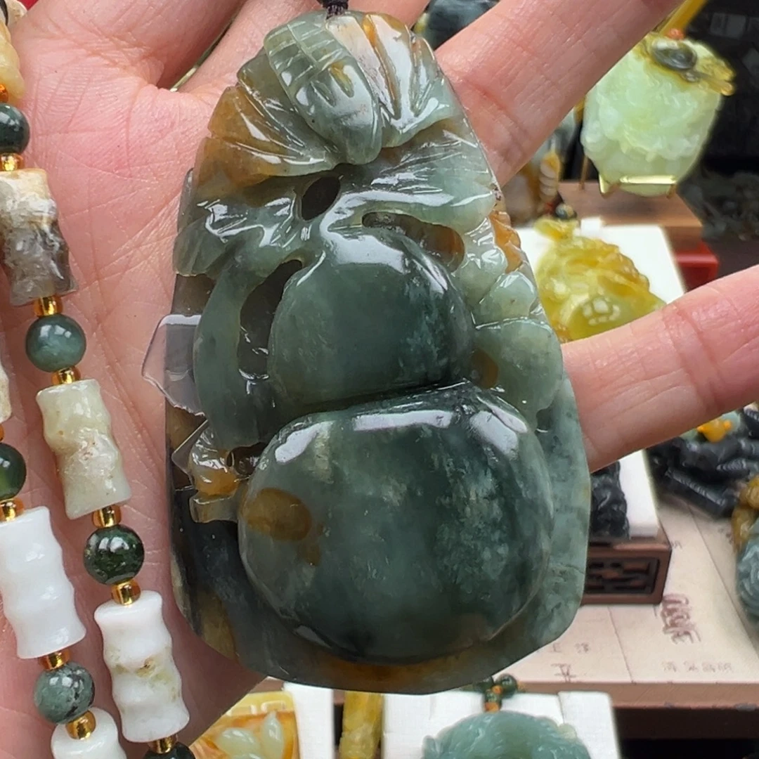 岫玉未镶嵌挂件挂件