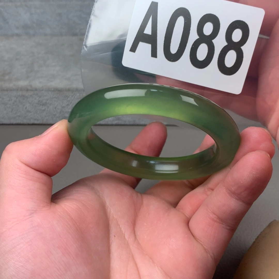 【闪购商品】未镶嵌蛇纹石玉岫玉