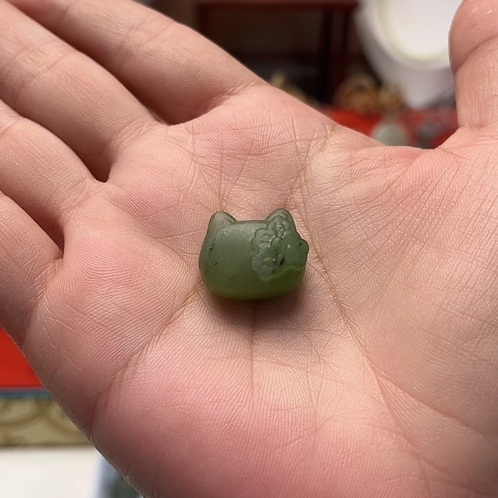 颈饰未镶嵌和田玉（碧玉）Kitty猫