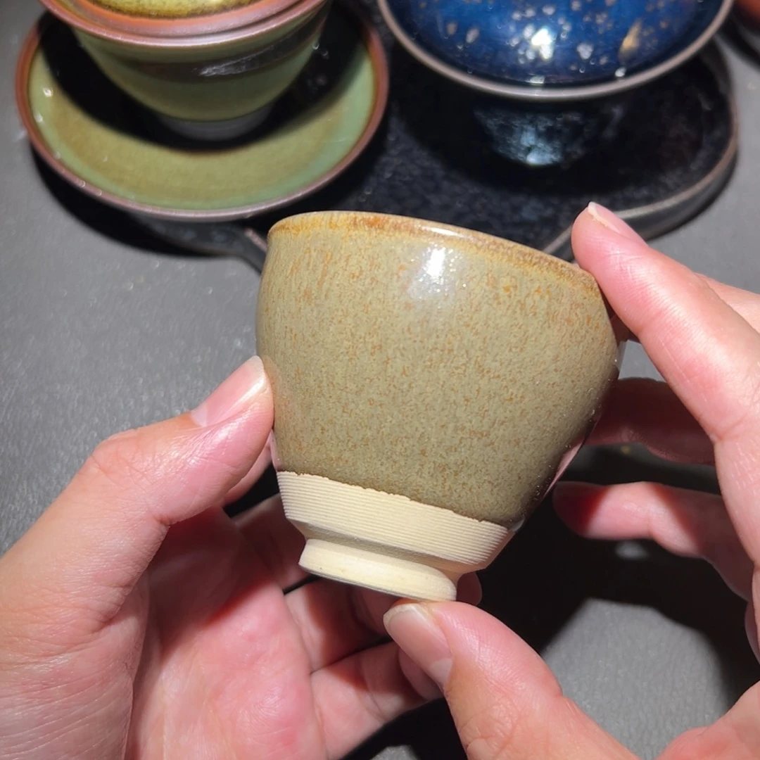 茶盏我想说一哈在吃早餐啊