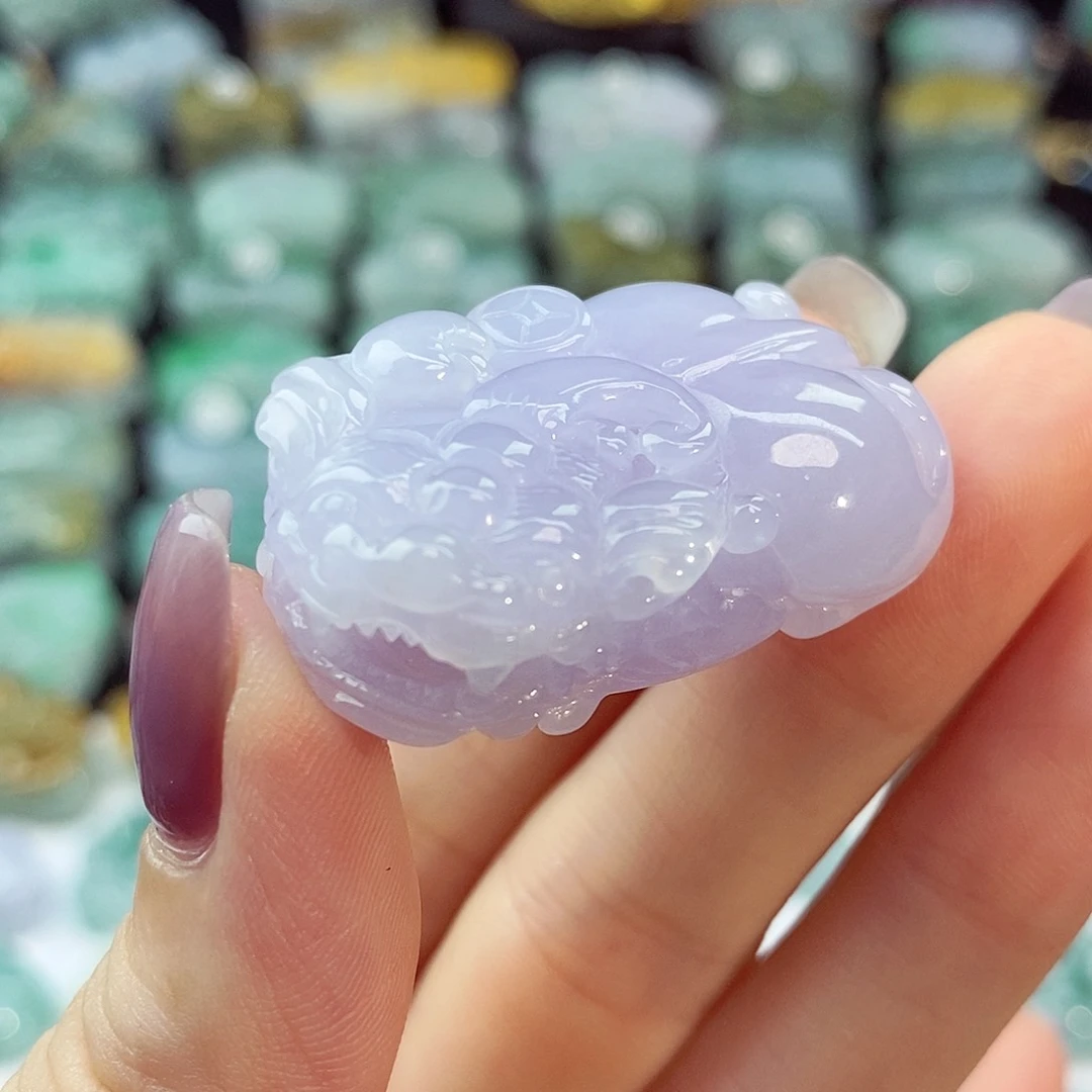 颈饰未镶嵌翡翠天然