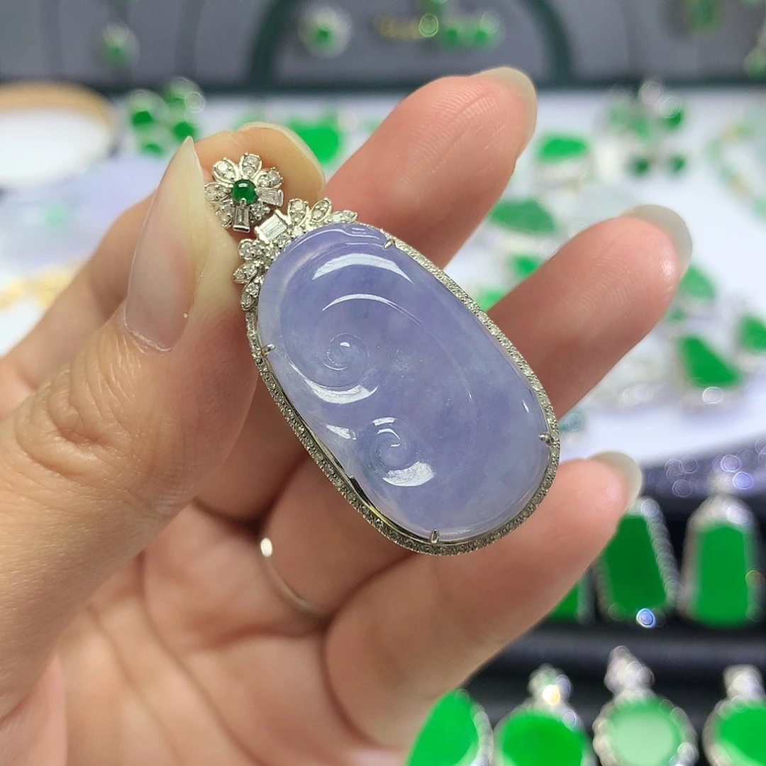 吊坠(不含链)18K金镶嵌翡翠