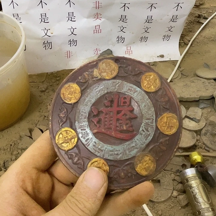 未镶嵌一一一二一一一硅化玉