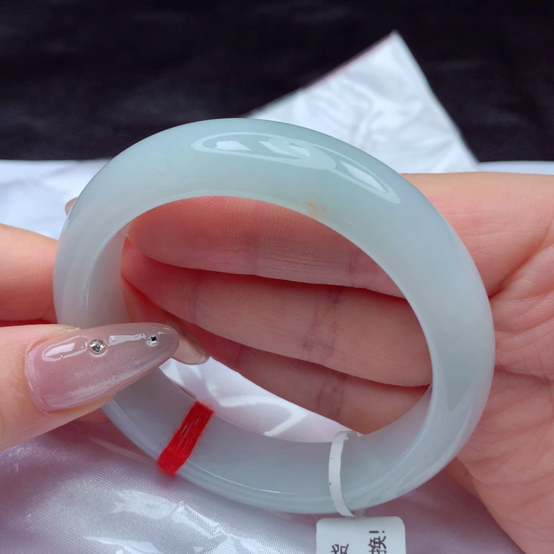 翡翠手镯未镶嵌手镯56