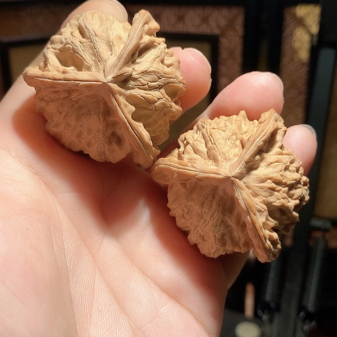 文玩核桃把件45盘山三棱全品