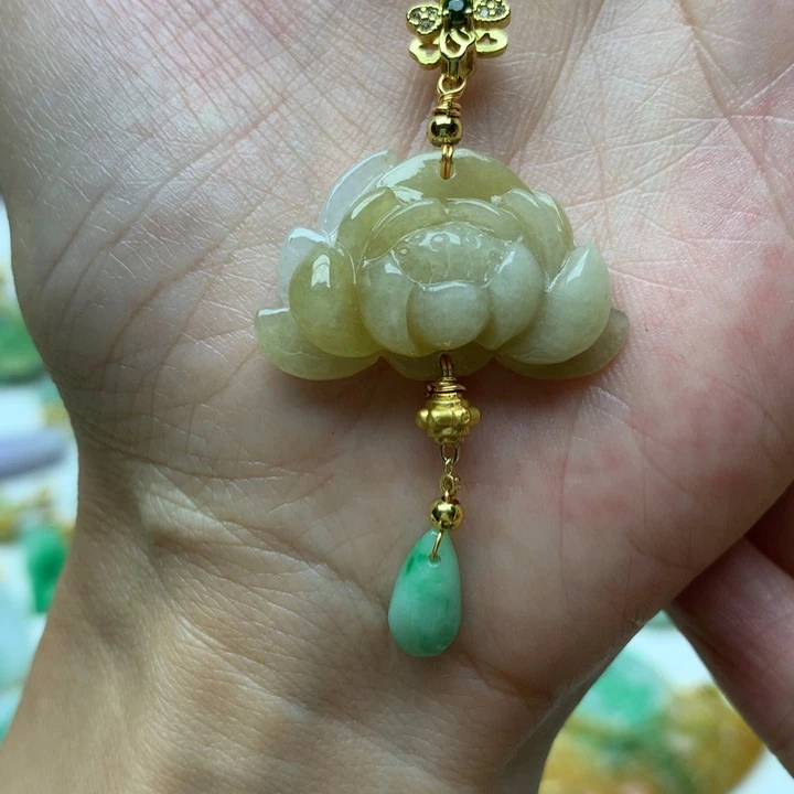 颈饰未镶嵌翡翠翡翠