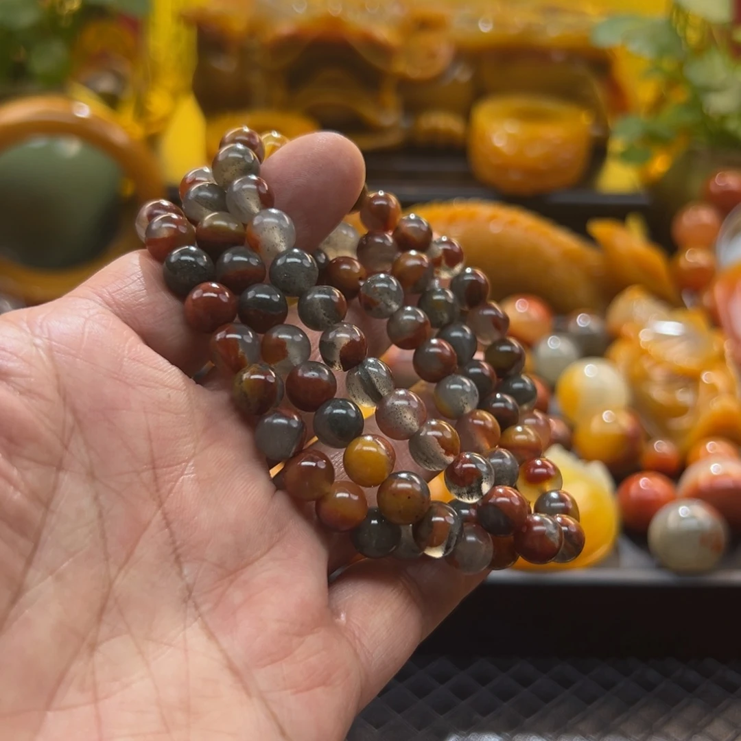 石英质玉未镶嵌颈饰
