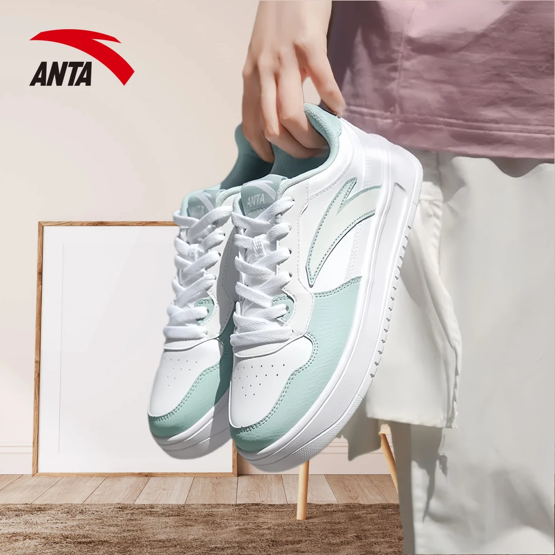 安踏板鞋女鞋正品2025爆款时尚百搭流光风学生小白鞋轻便旅游鞋女