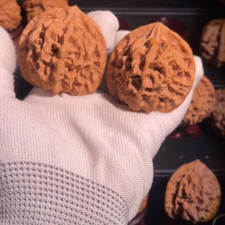 文玩核桃吊坠48官帽