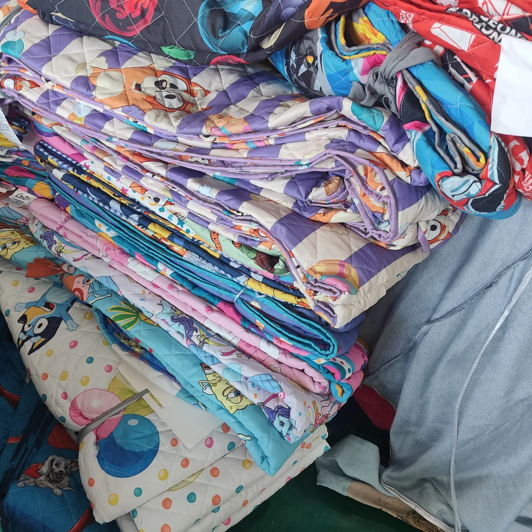 杂款磨毛床盖《微瑕》颜色不挑发一条