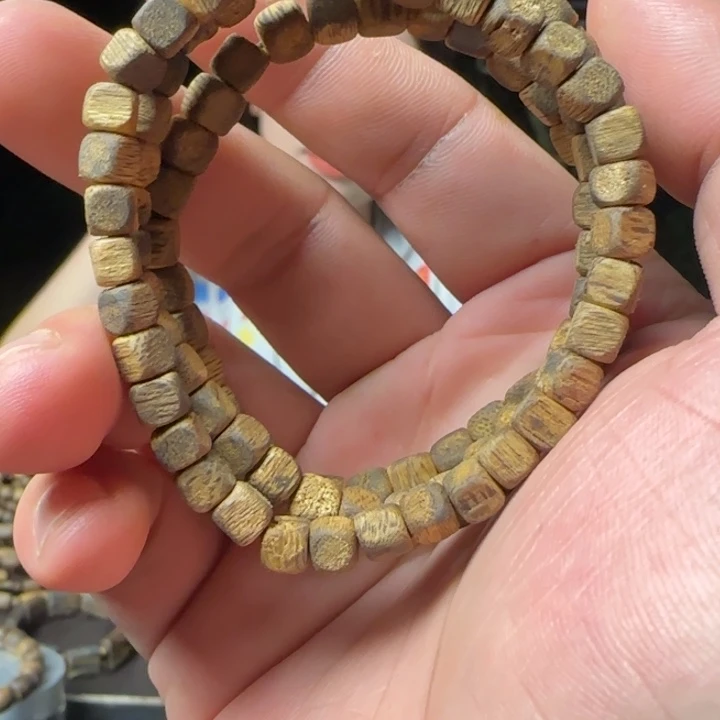 沉香碎屑沉香白棋板头料方糖单圈卡五规格多样性发货一条