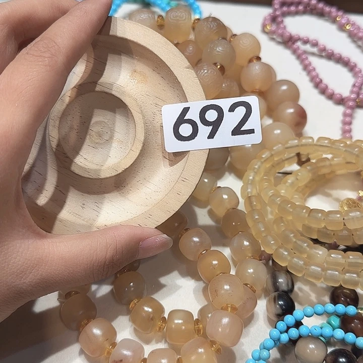 h***i香榧木木质摆件工艺品