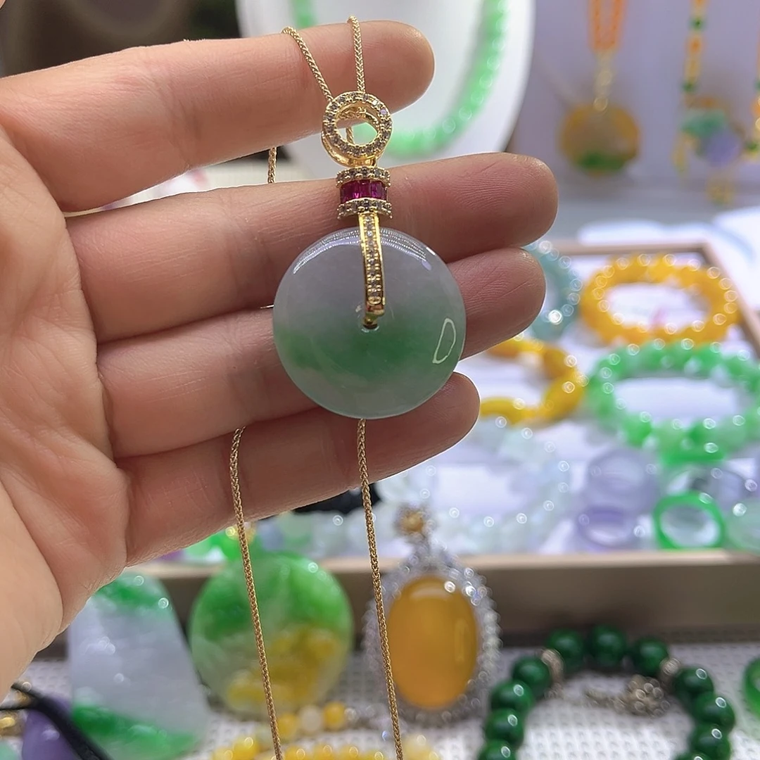 翡翠未镶嵌颈饰翡翠平安扣