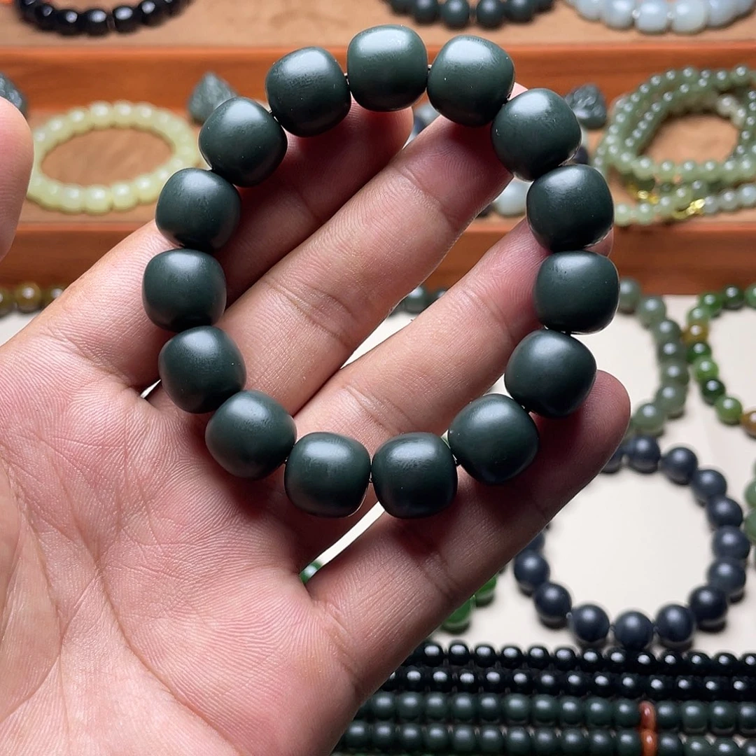 手串未镶嵌和田玉