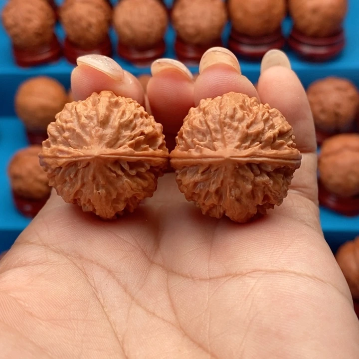 把件文玩核桃蚂蚁球