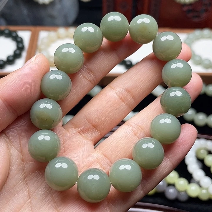 龙***爷未镶嵌手串和田玉