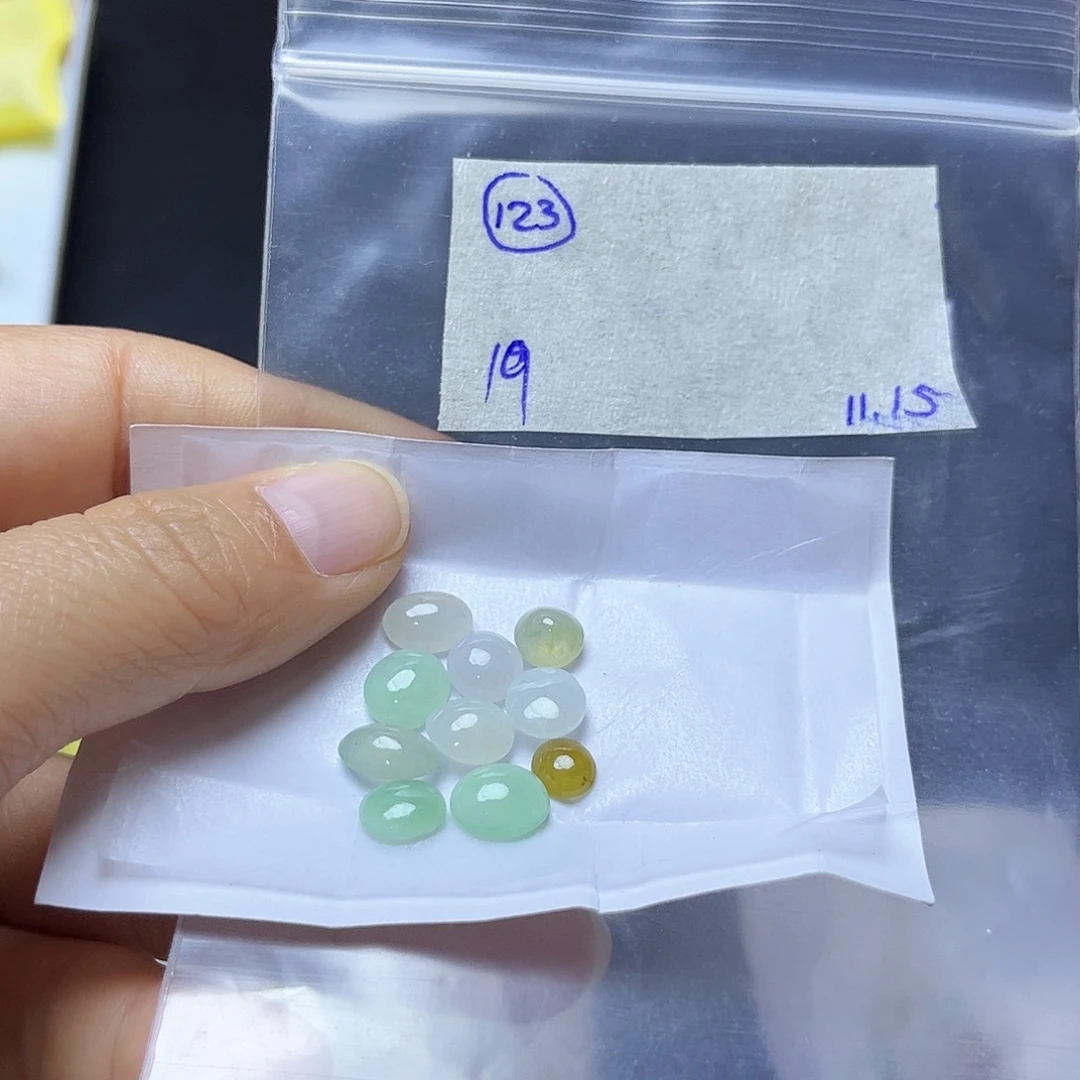 定制翡翠未镶嵌不退