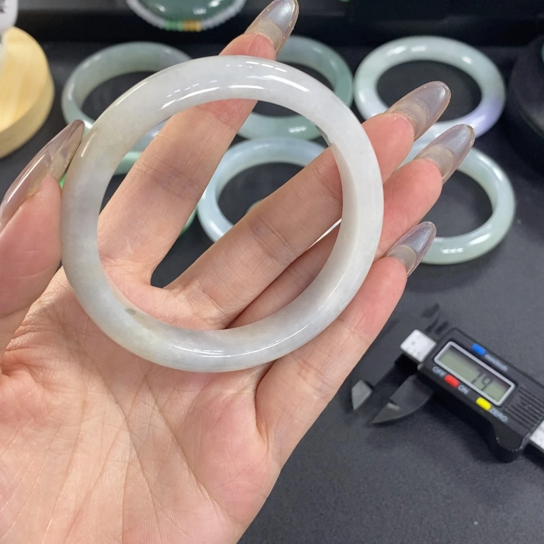 翡翠手镯未镶嵌天然翡翠手镯福利58