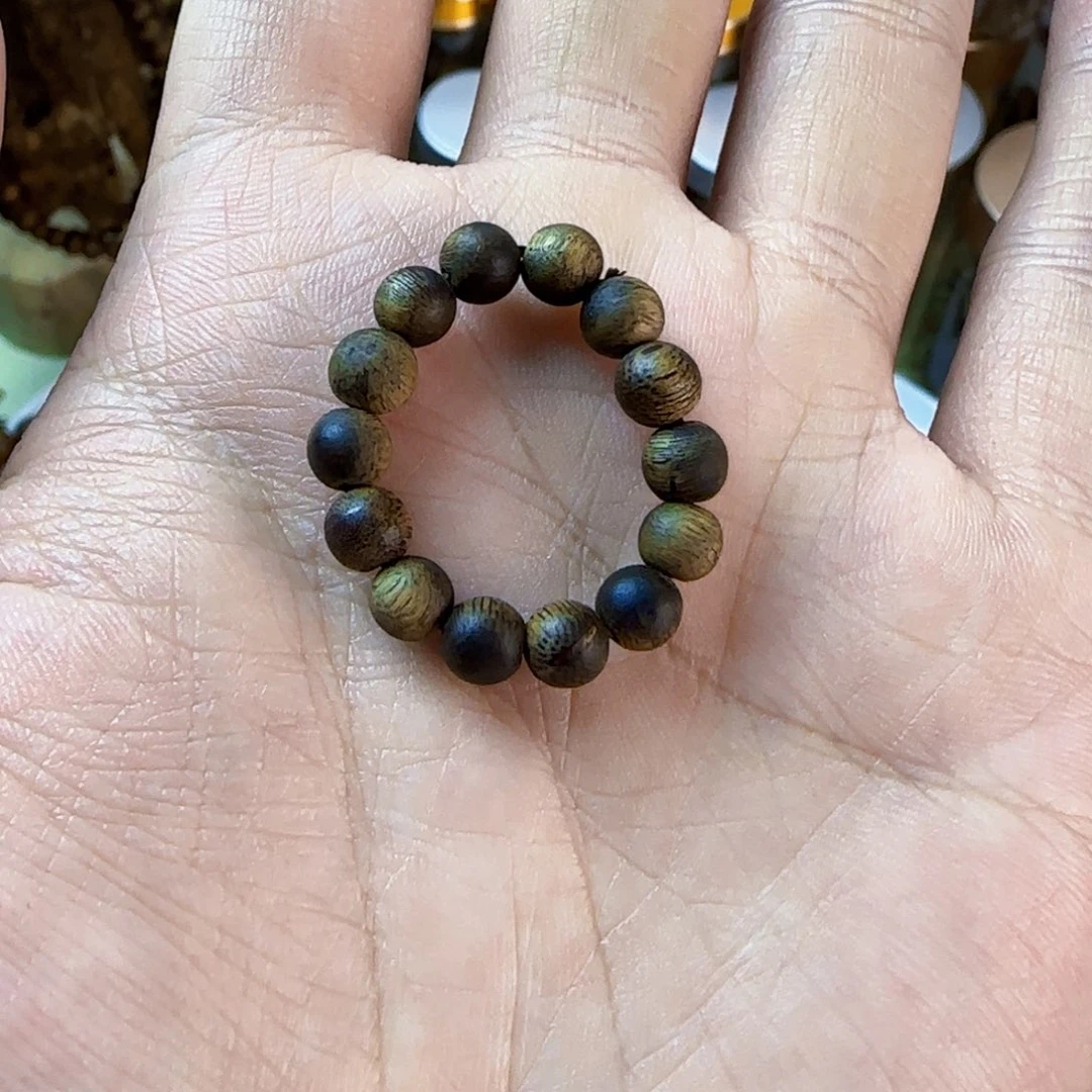 沉香沉香碎屑奇楠沉香碎虫漏戒指