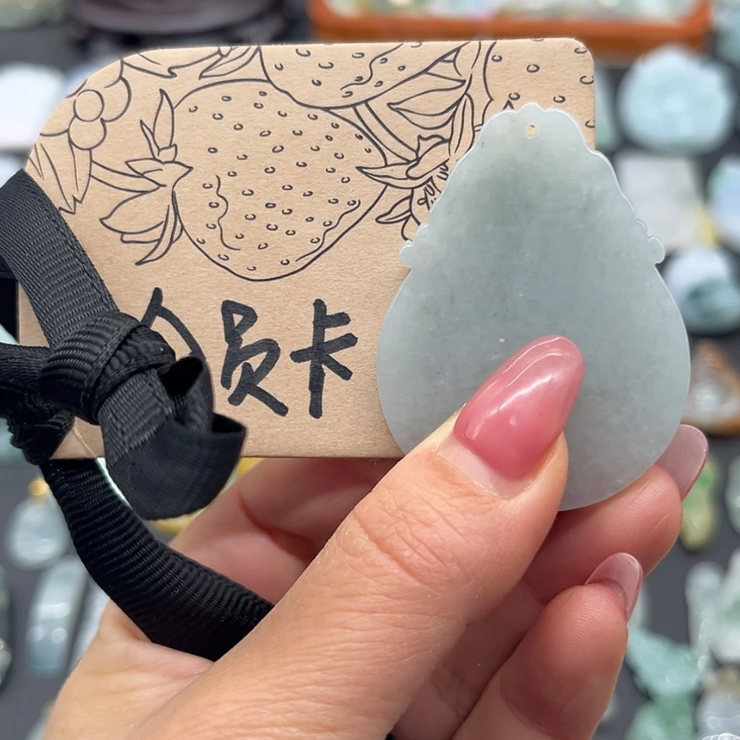【闪购商品】翡翠颈饰未镶嵌天****x预存
