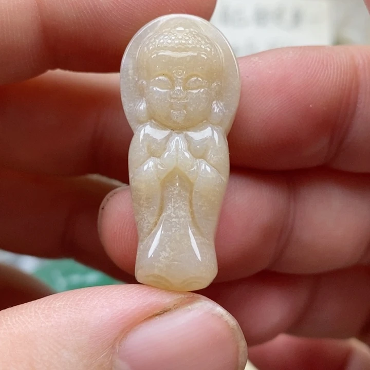 硅化珊瑚（珊瑚玉）未镶嵌颈饰小吊坠