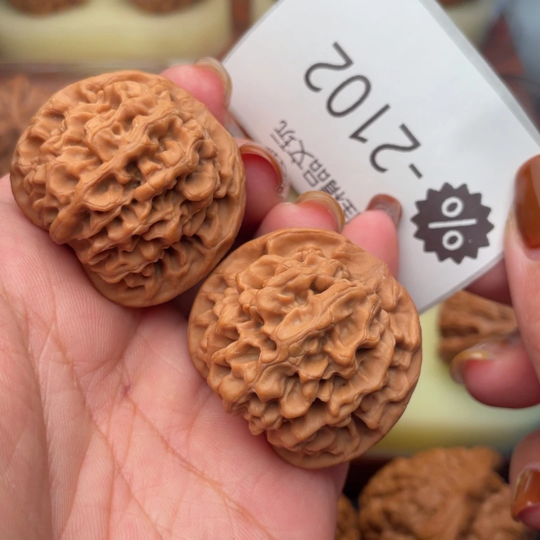 把件文玩核桃37头货秦闷