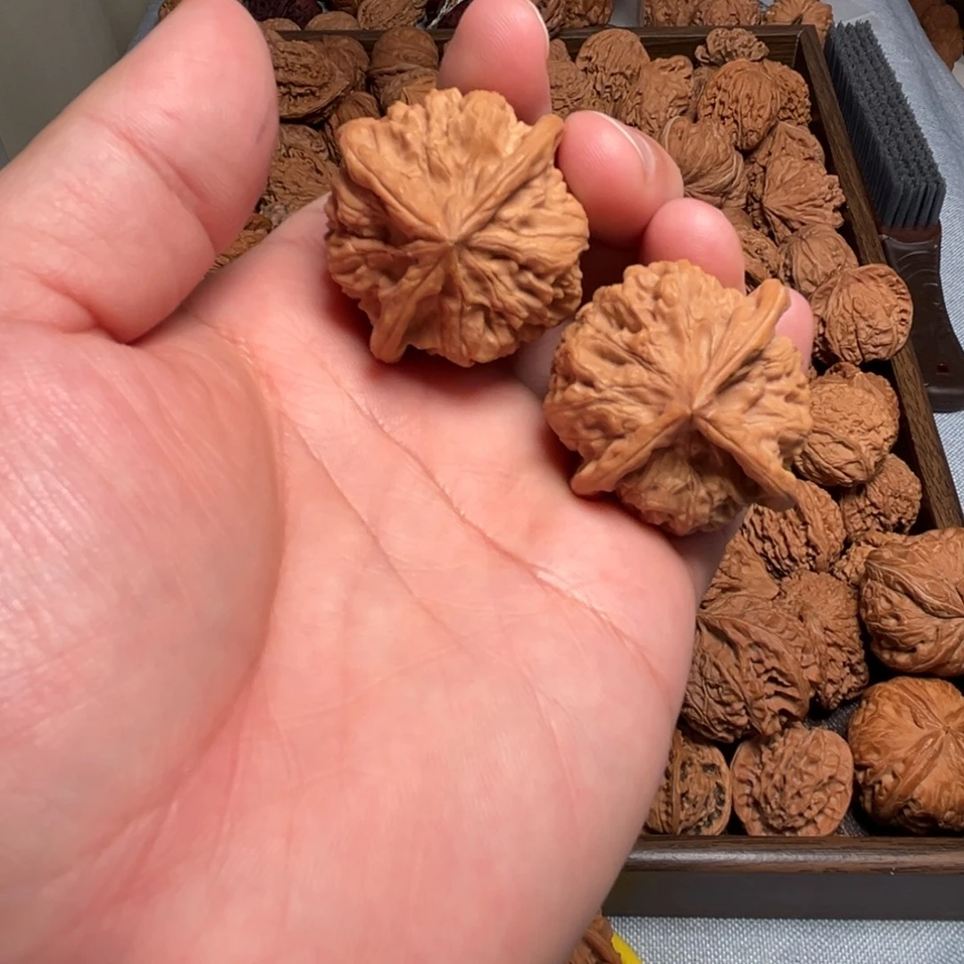 核桃核桃有黄核桃