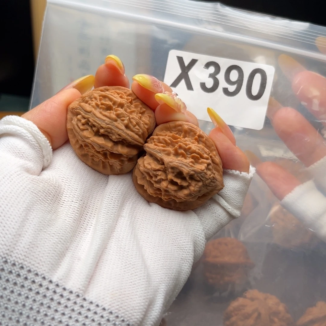 桃核把件35左右秦皇岛x390