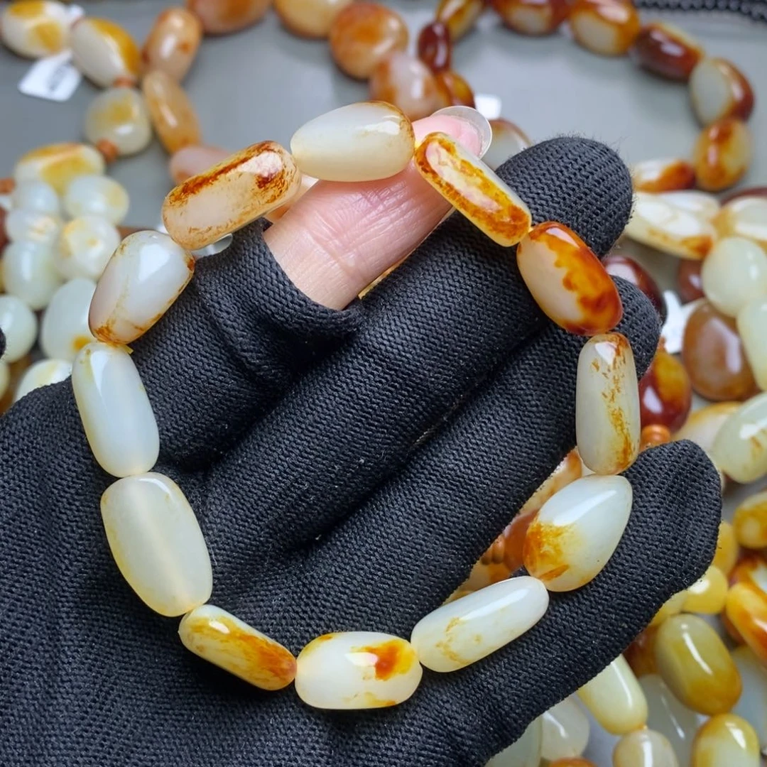 和田玉未镶嵌手链