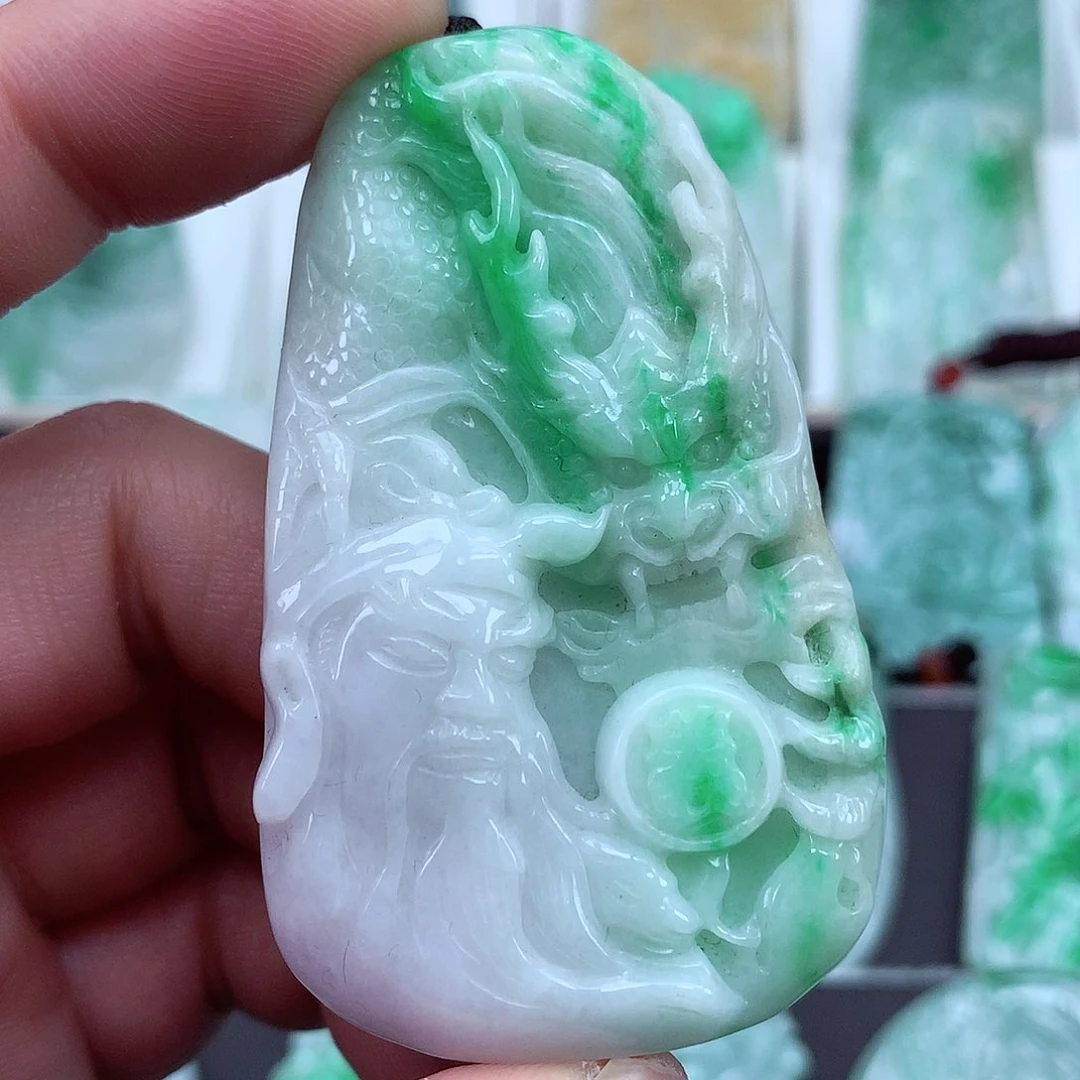 翡翠颈饰未镶嵌翡翠吊坠