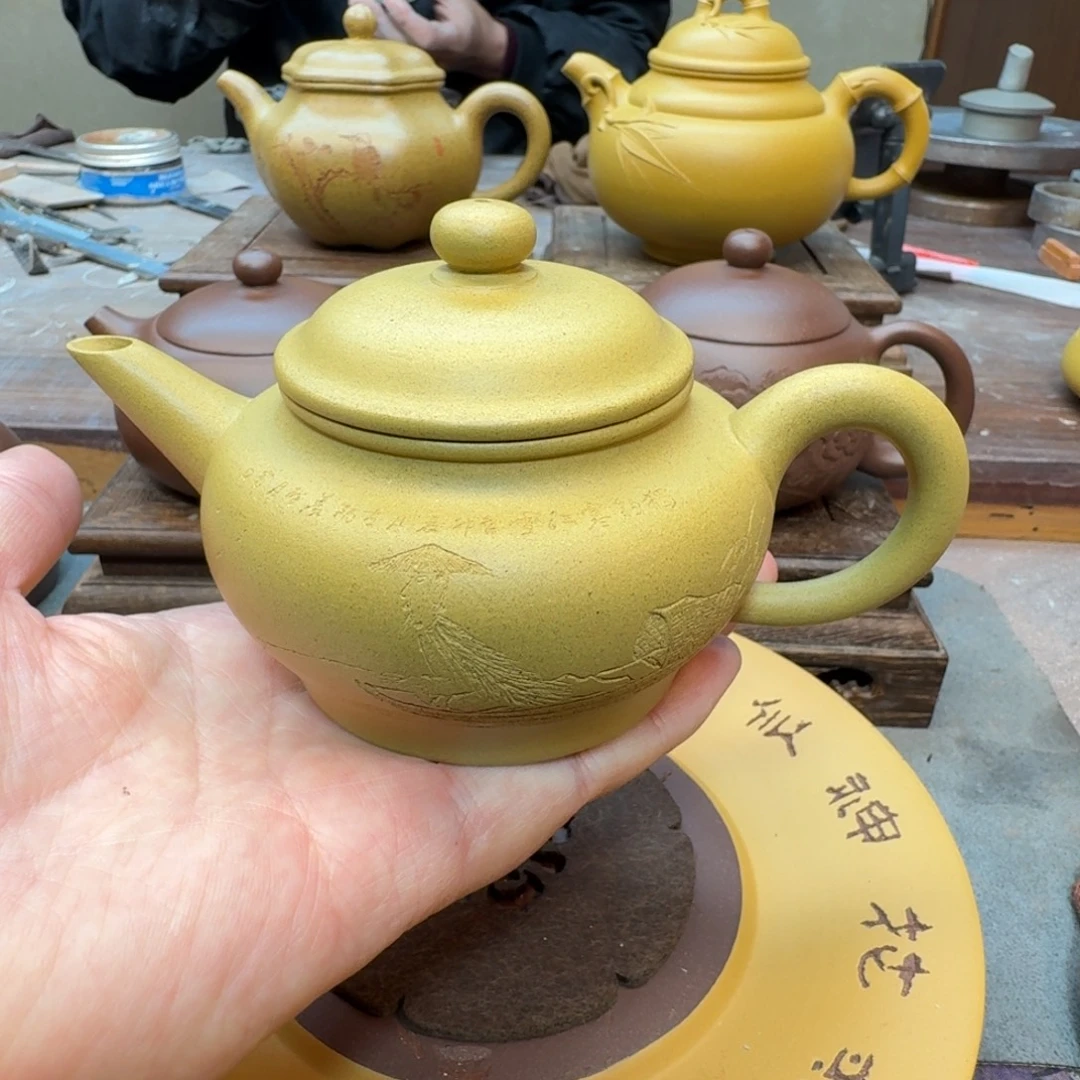茶壶紫砂水平壶（原矿本山绿泥220cc）
