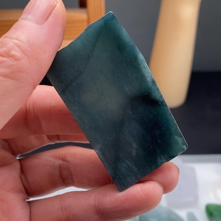 颈饰未镶嵌翡翠缅甸翡翠A货边角