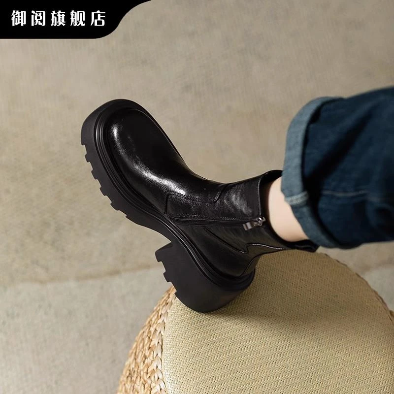 御阅百搭英伦风覆古厚底马丁靴女时尚新款靴新款粗高跟切尔西短靴